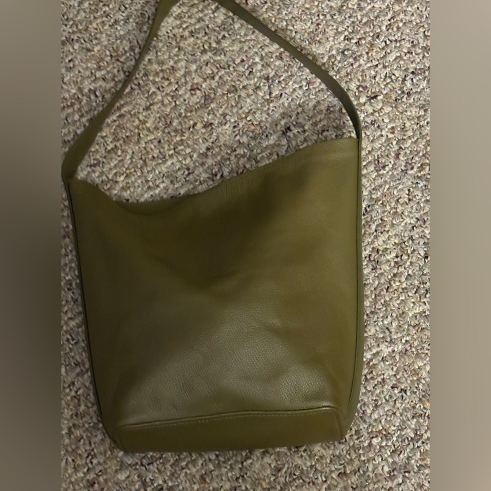 Women’s Olive Cowhide Leather Bucket Bag